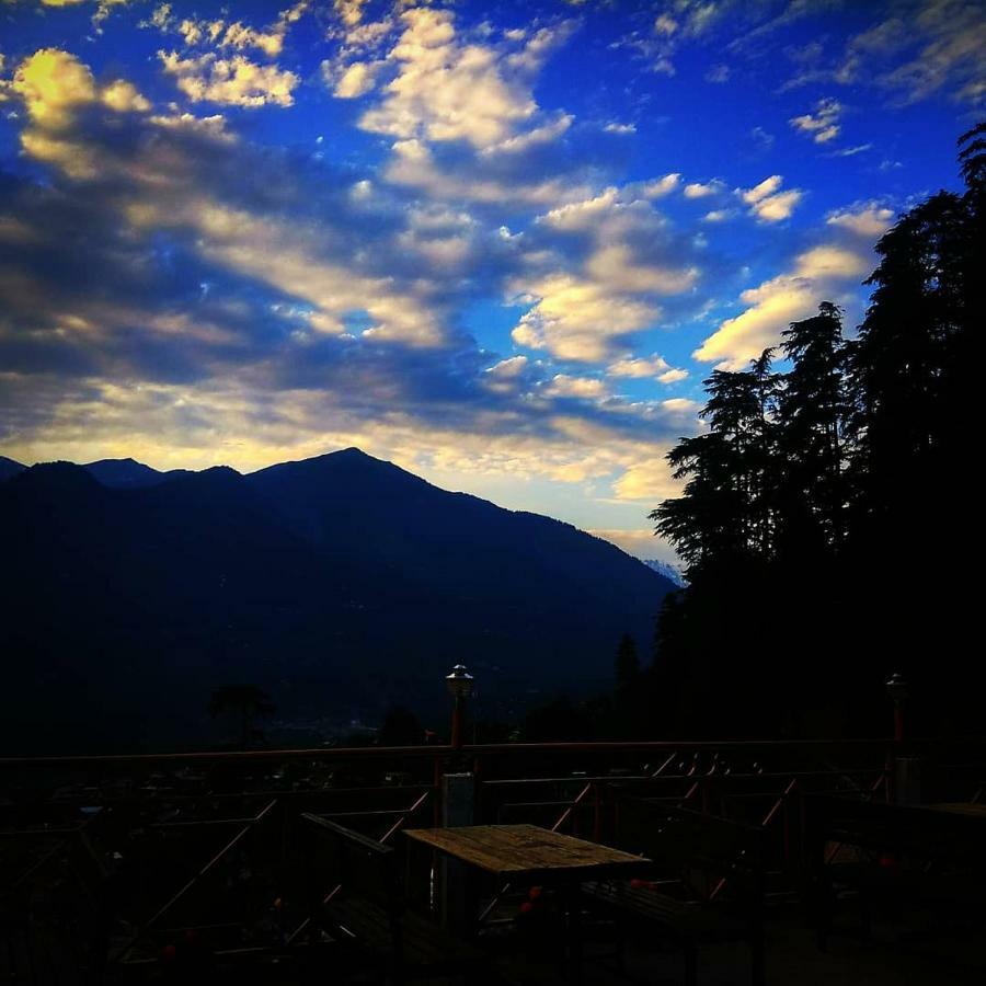 Soham'S Chateau De Naggar - Manali Nagar (Himachal Pradesh) Exterior foto